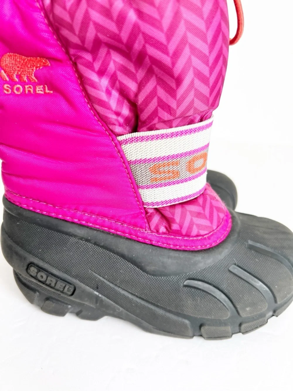 SZ 10 Sorel Kids Pink and Black Insulated Snow Boots
